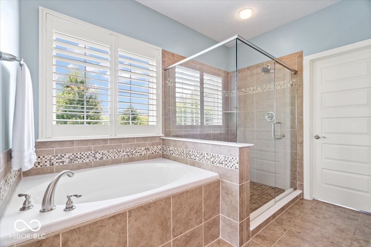 2705 April Springs View