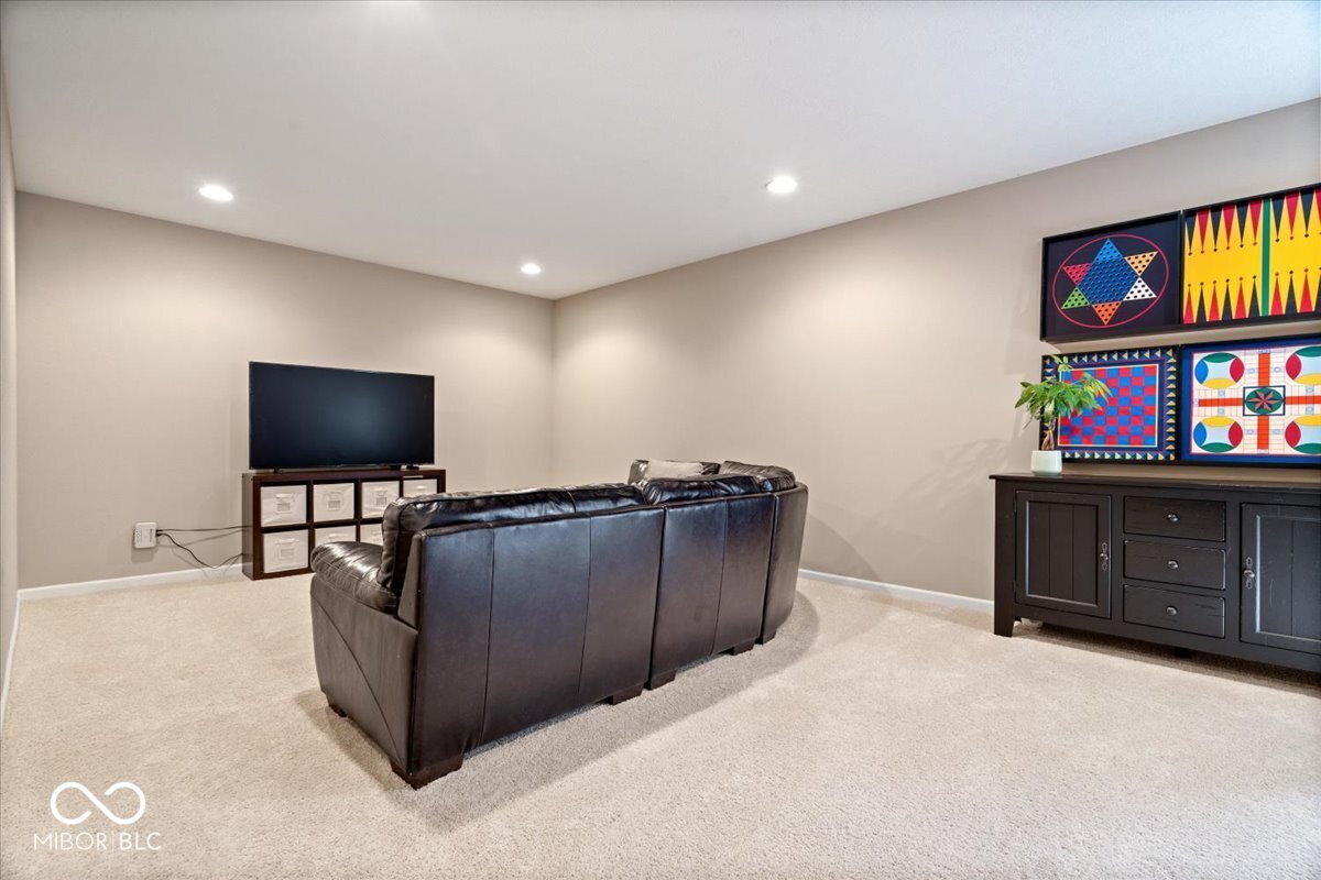 2705 April Springs View
