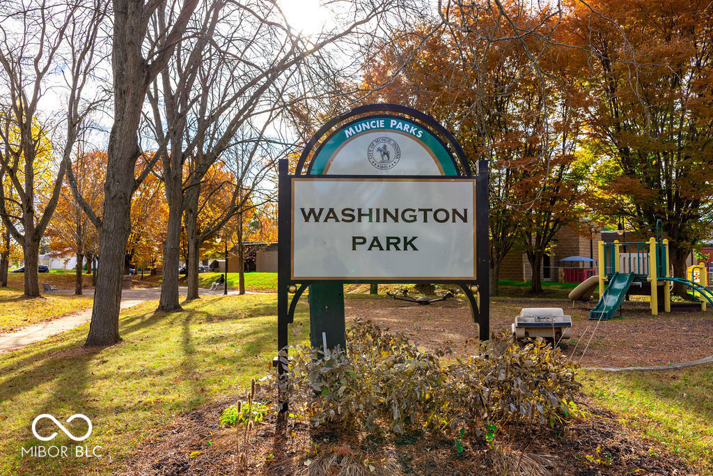 825 E Washington Street