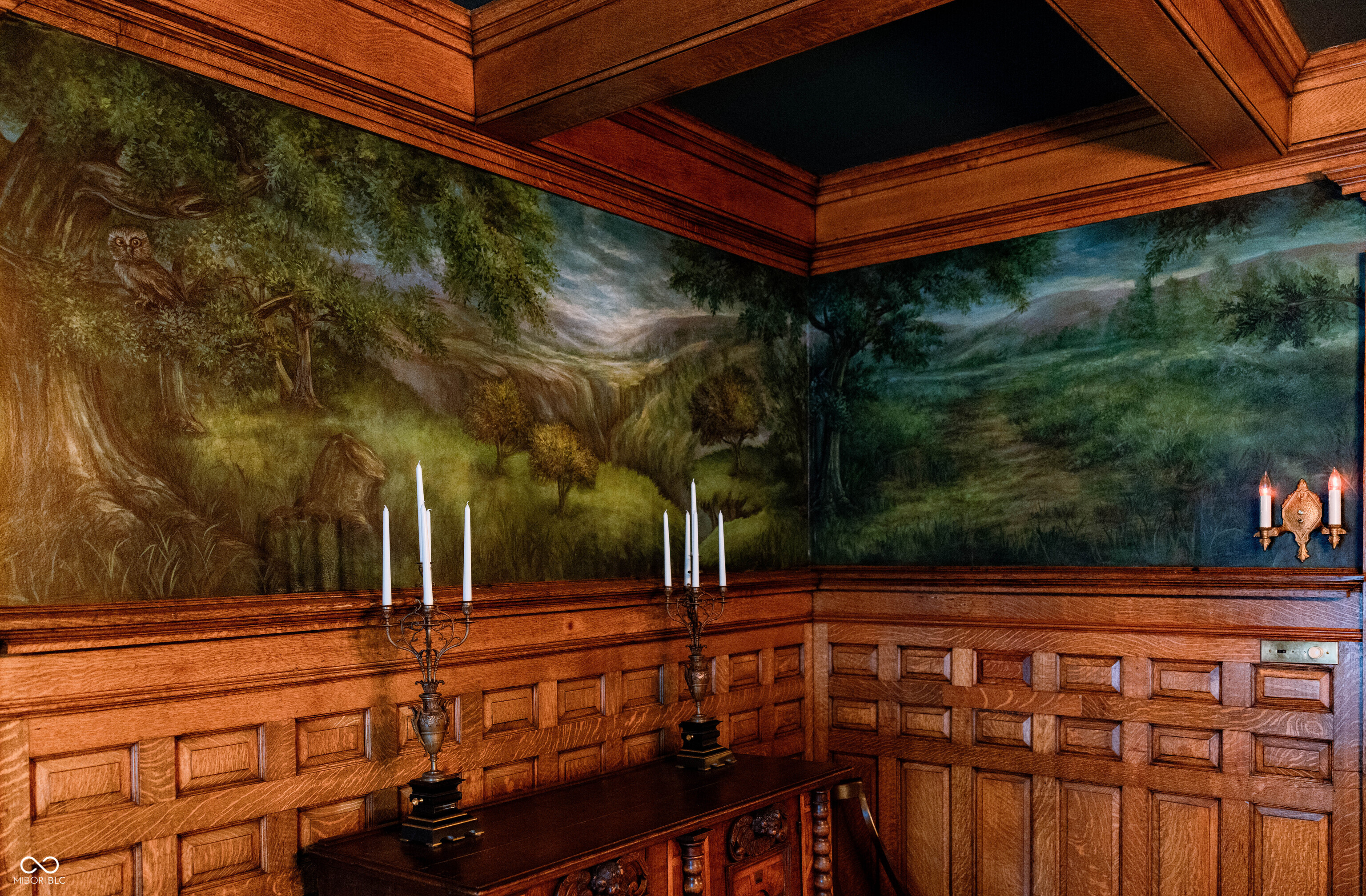 825 E Washington Street