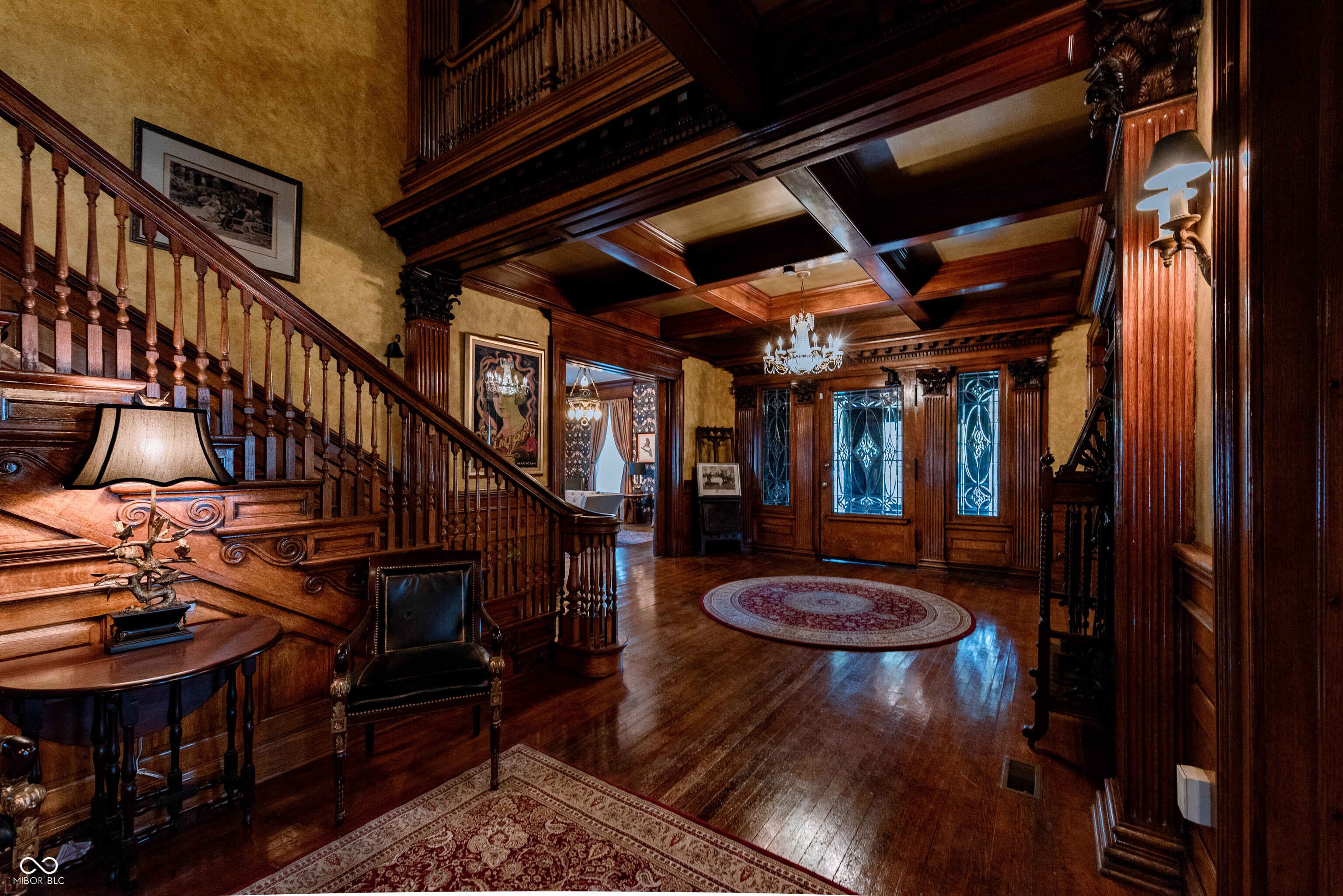 825 E Washington Street