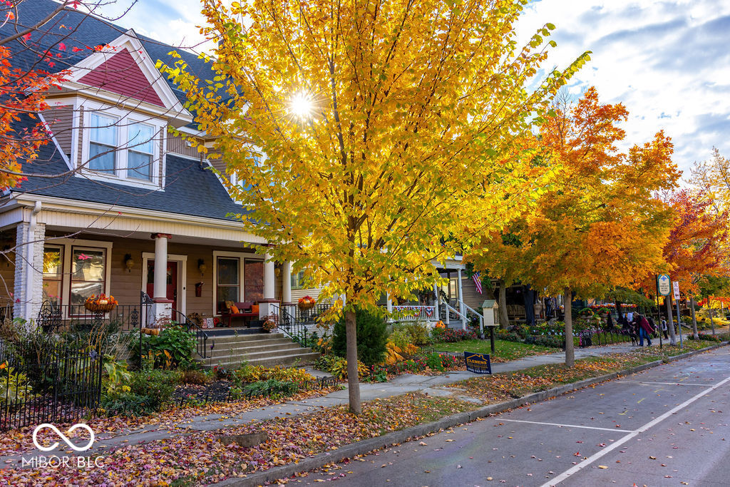 825 E Washington Street