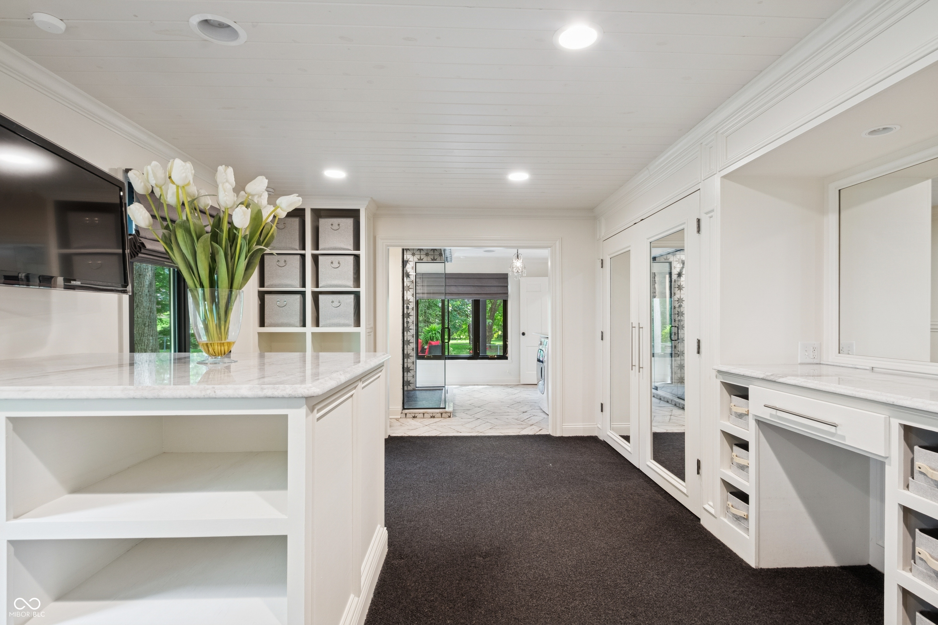 1805 Wood Valley Drive