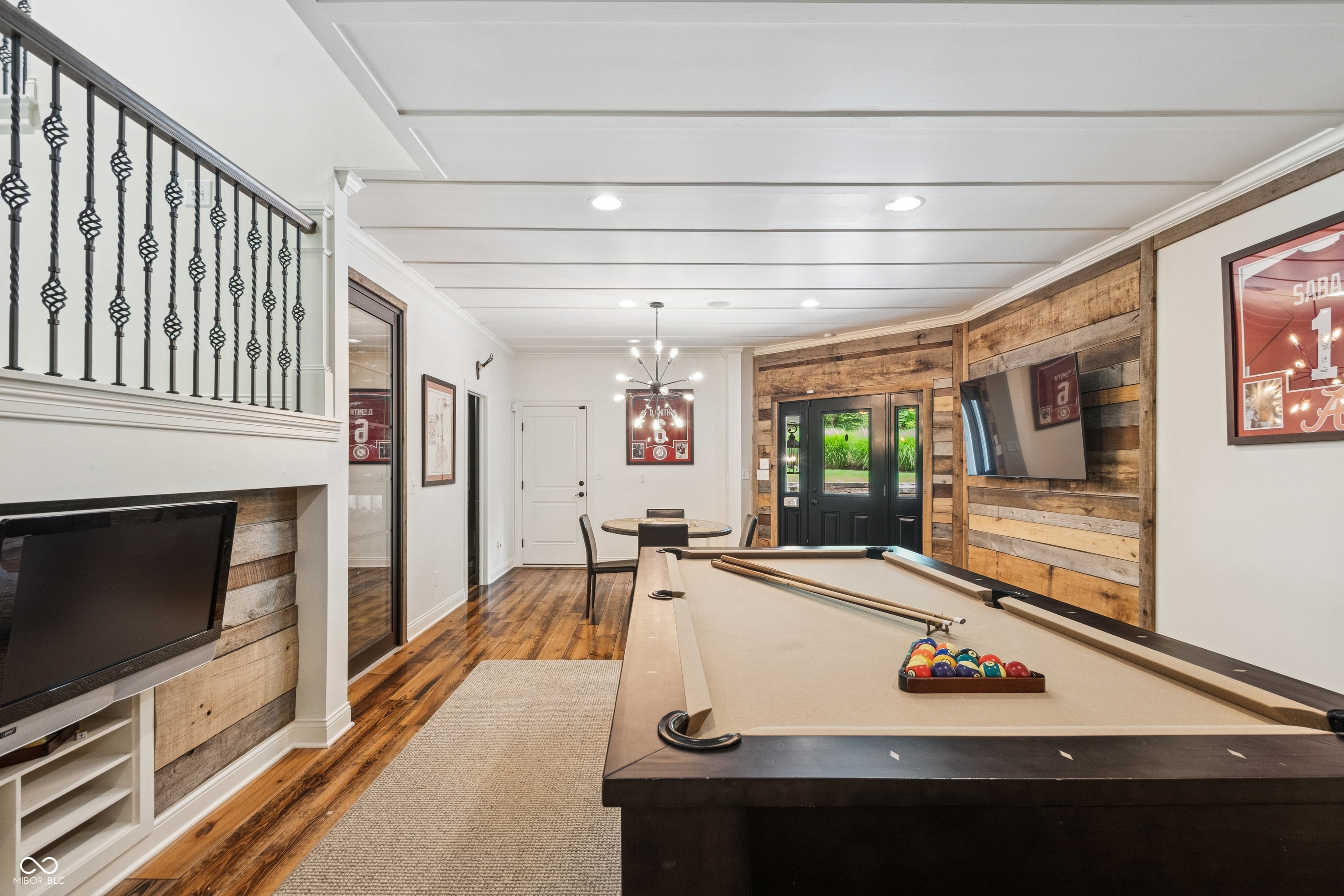 1805 Wood Valley Drive