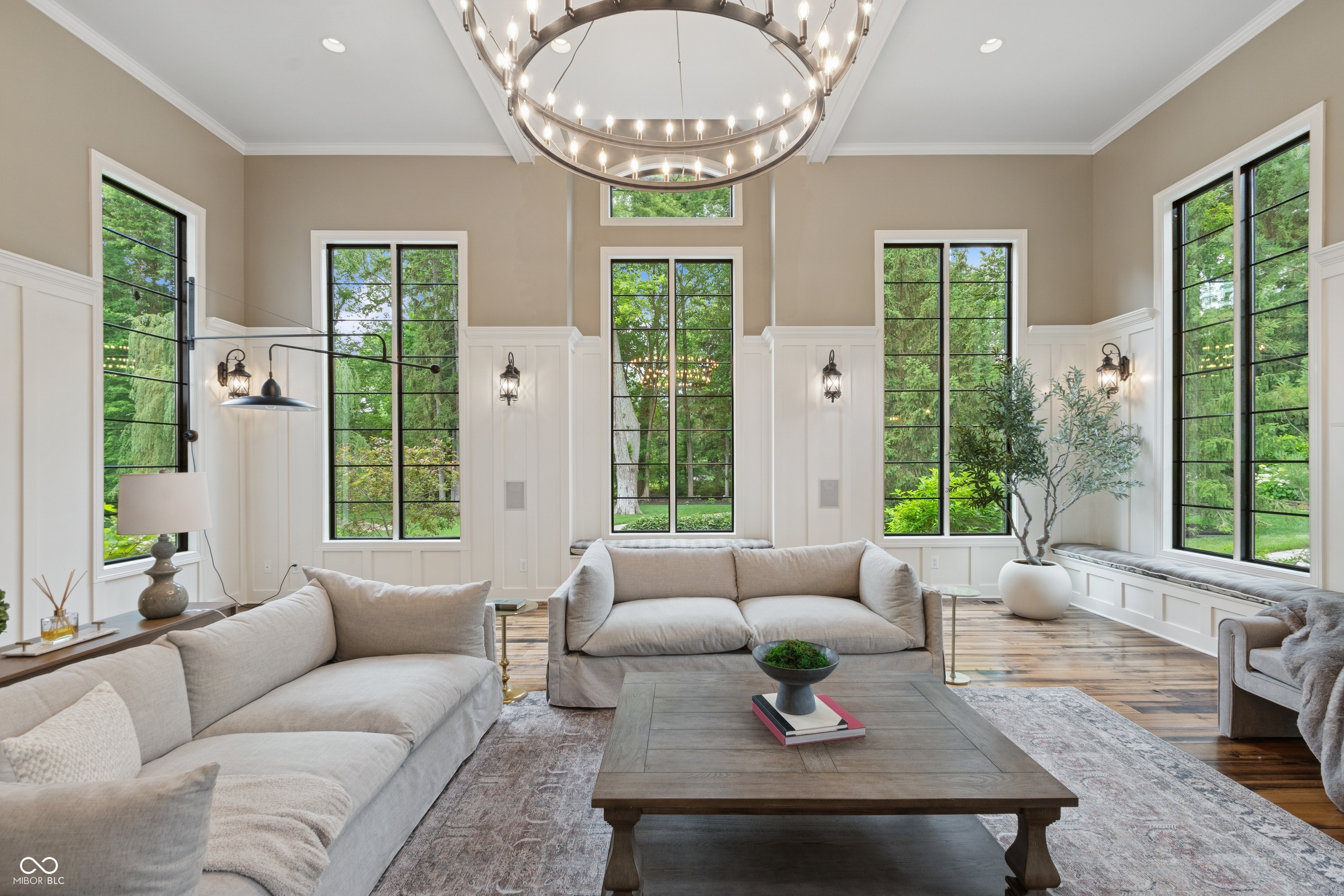 1805 Wood Valley Drive