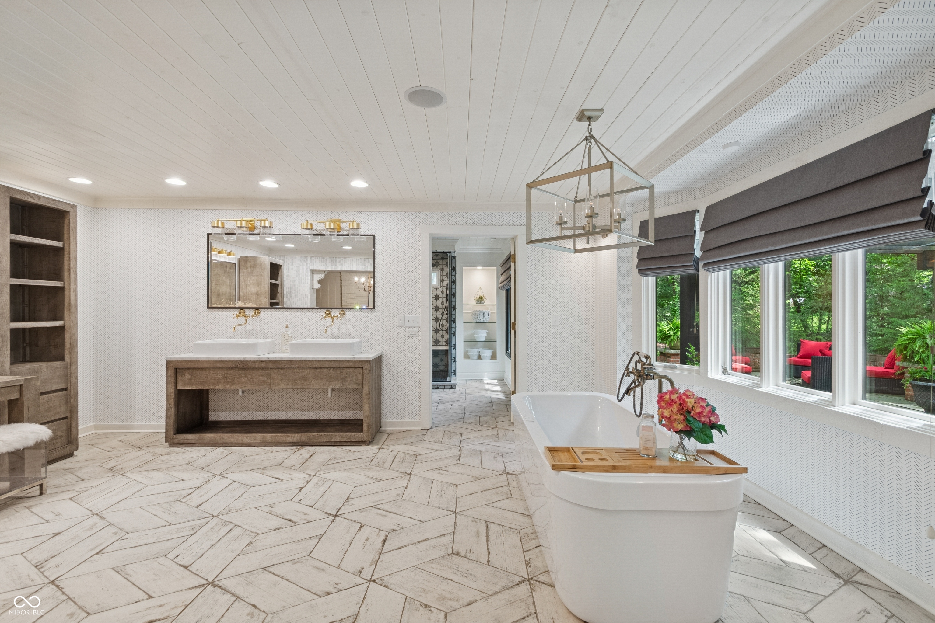 1805 Wood Valley Drive