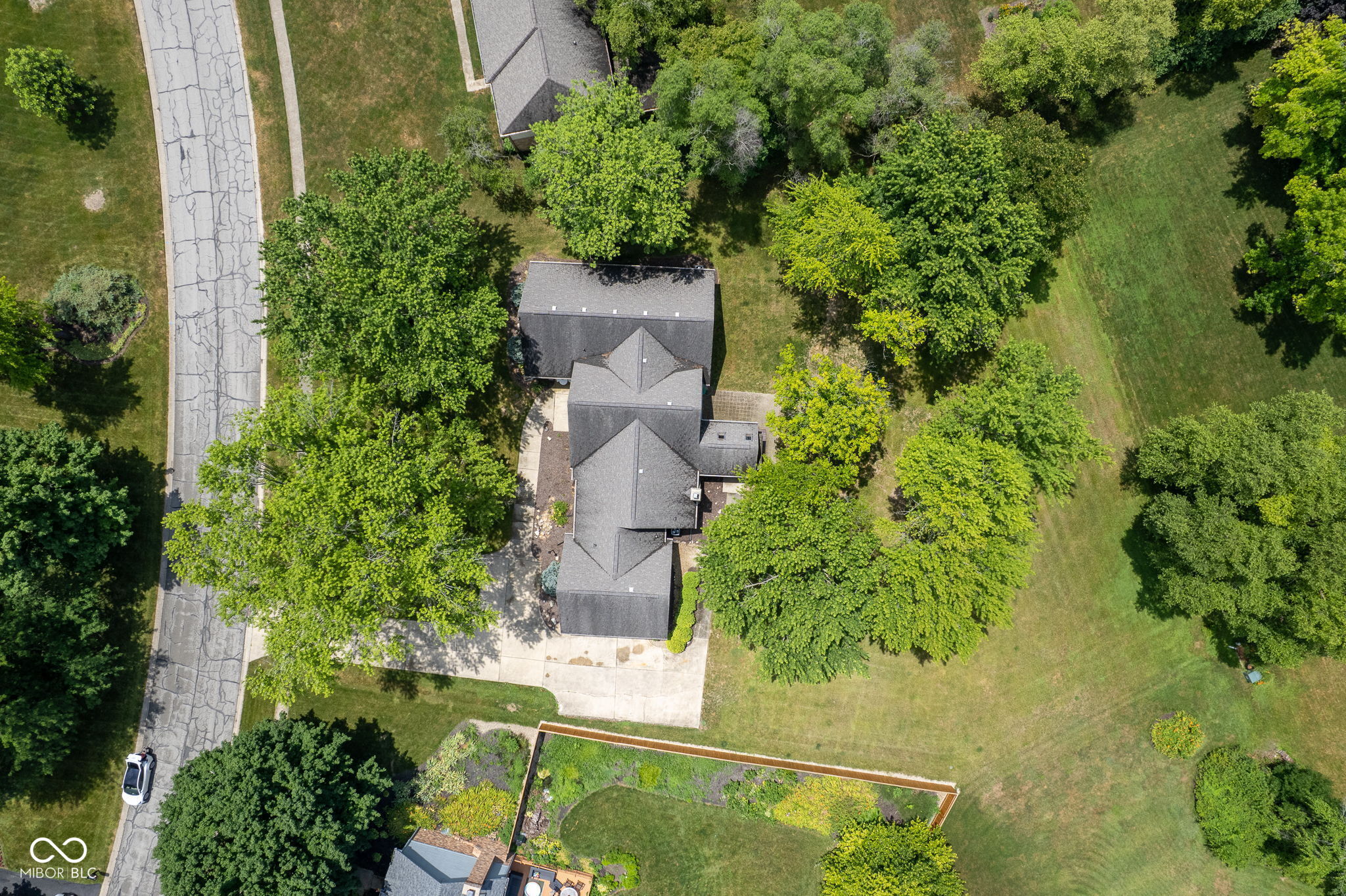 150 Governors Lane