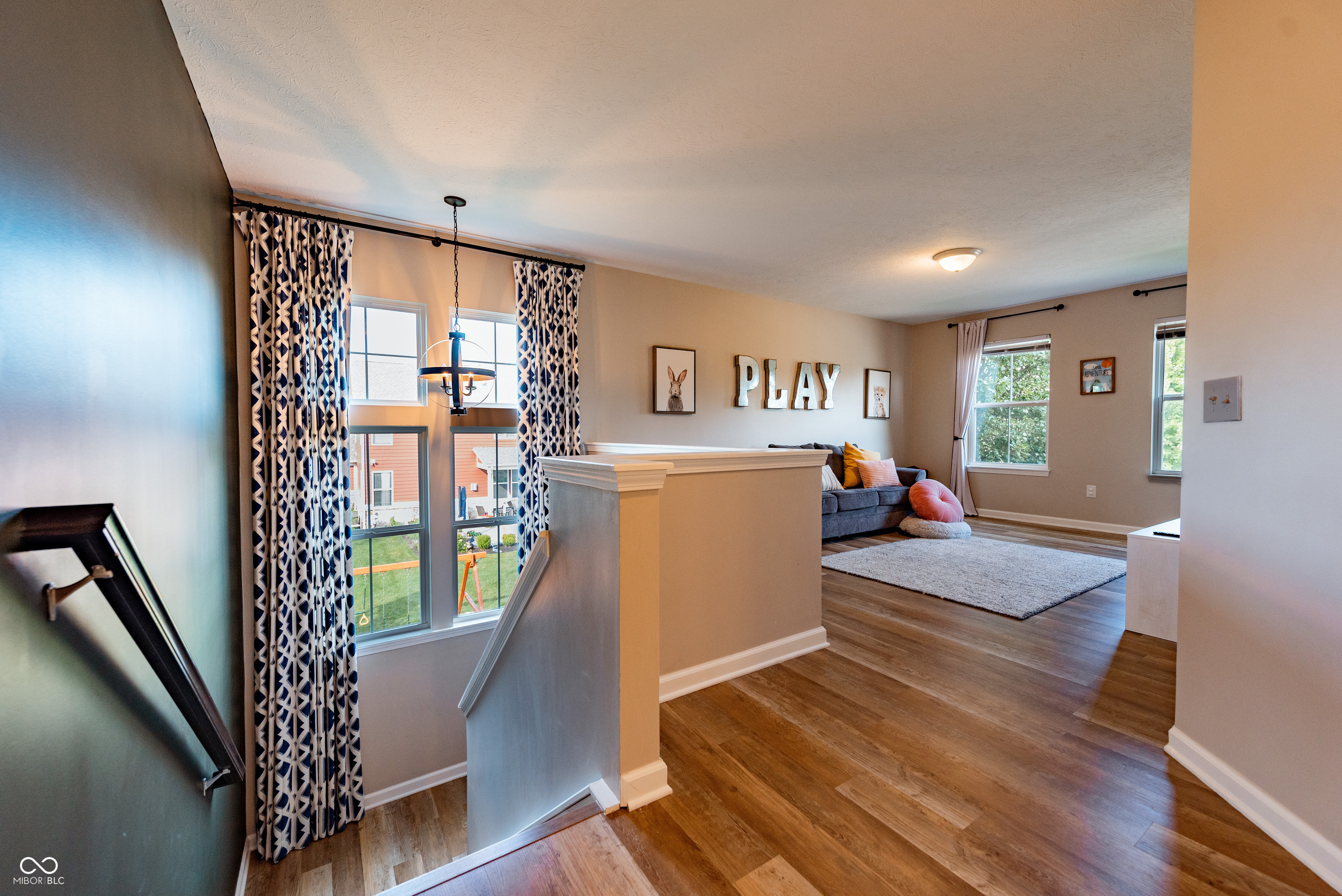 14942 W Black Wolf Run Drive