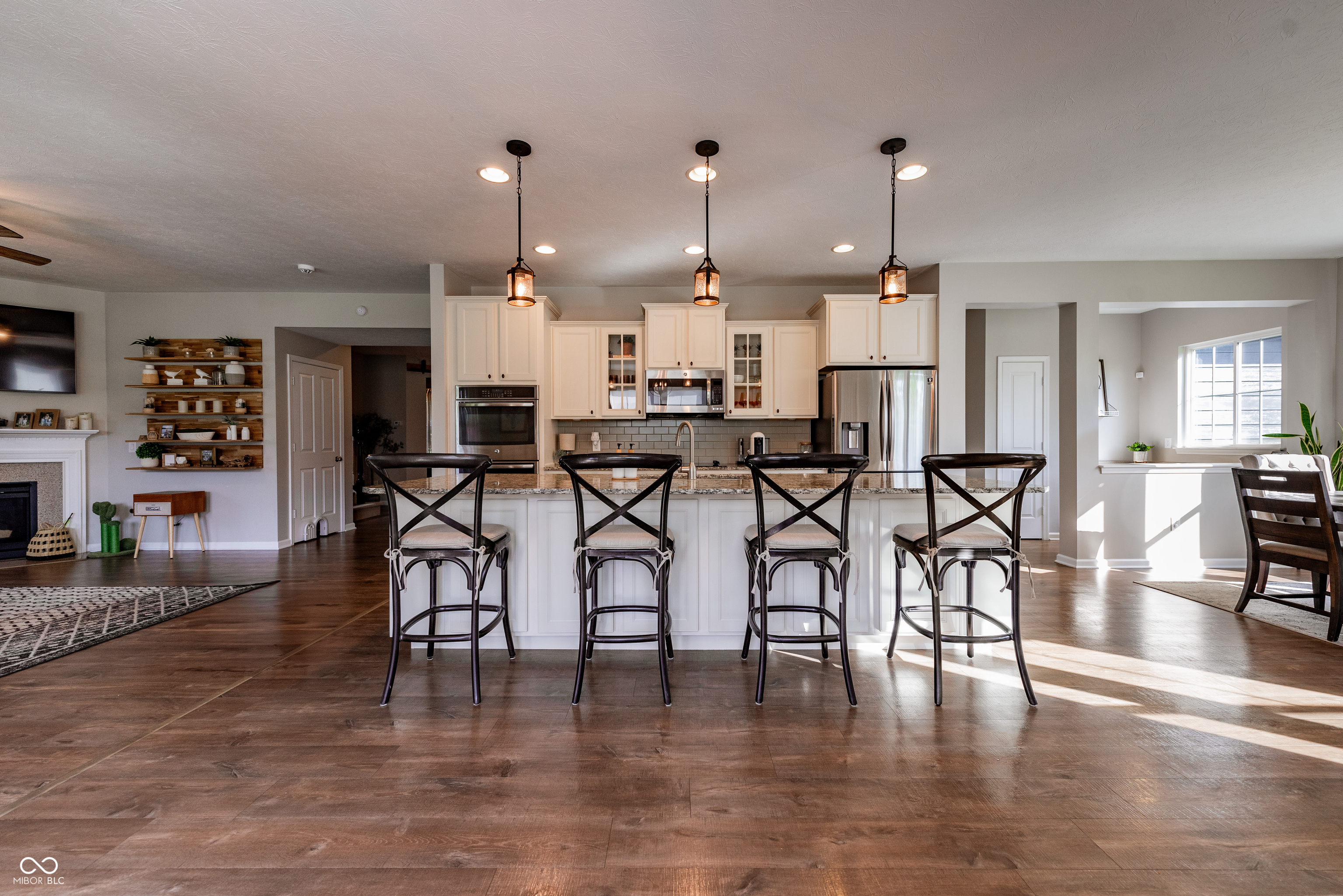 14942 W Black Wolf Run Drive