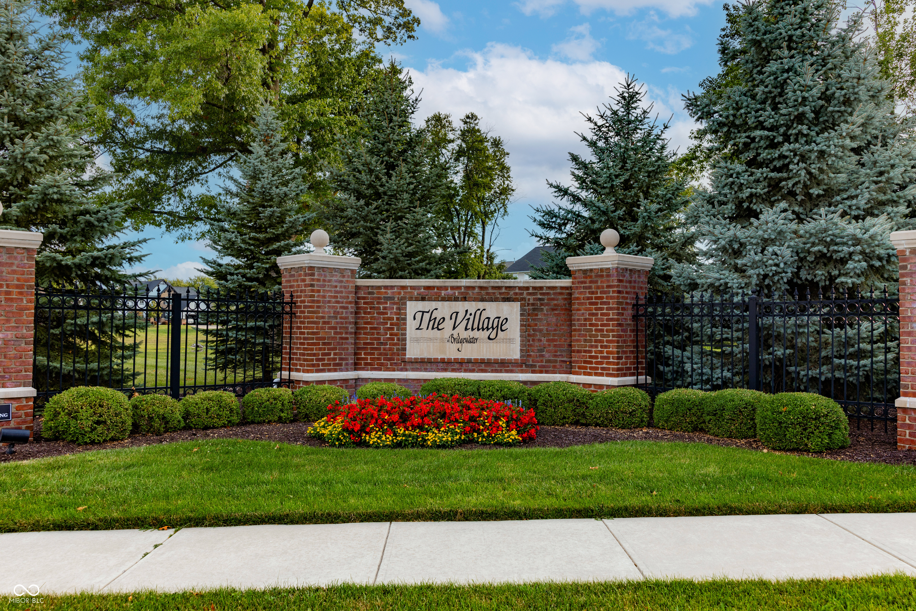 14942 W Black Wolf Run Drive
