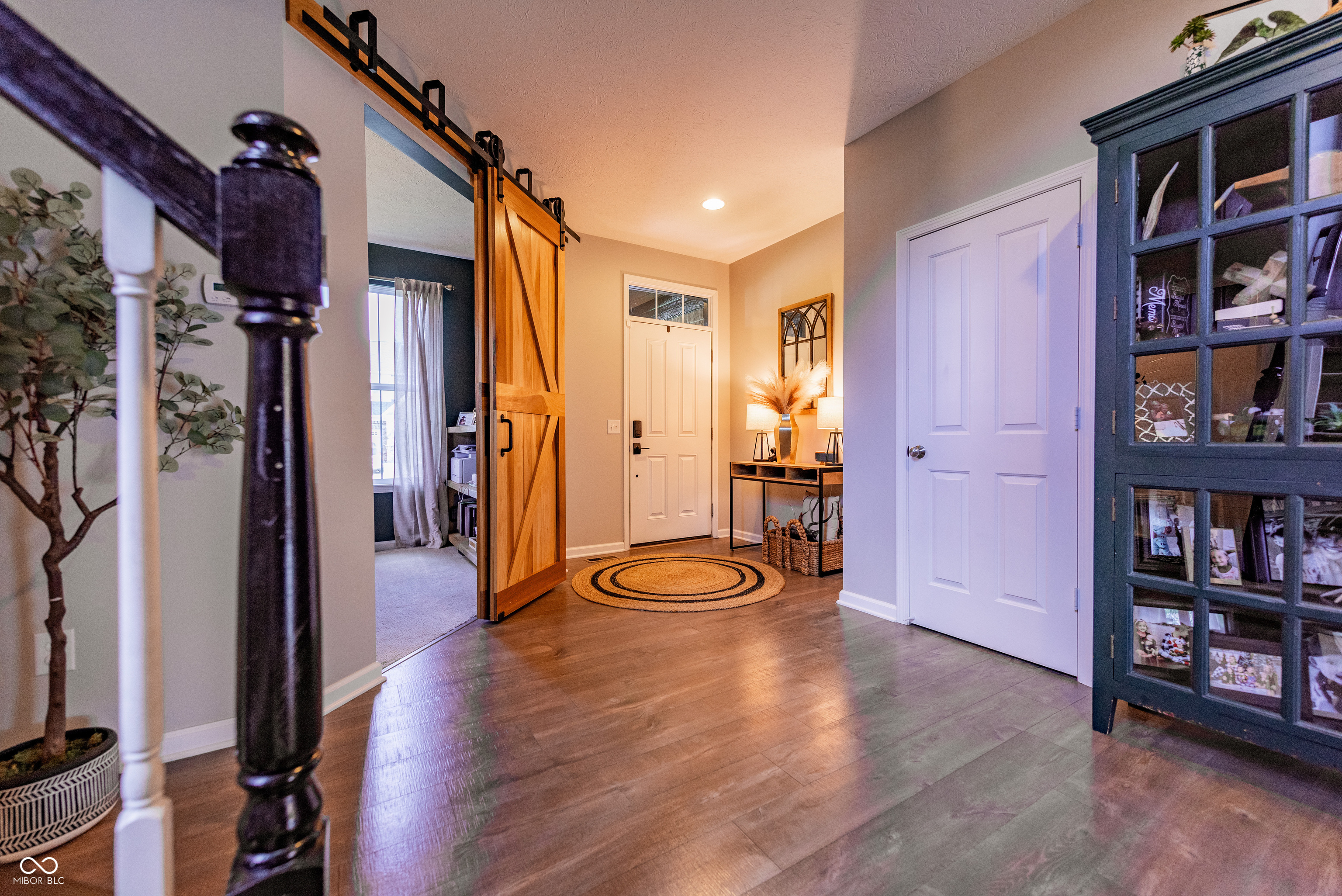 14942 W Black Wolf Run Drive