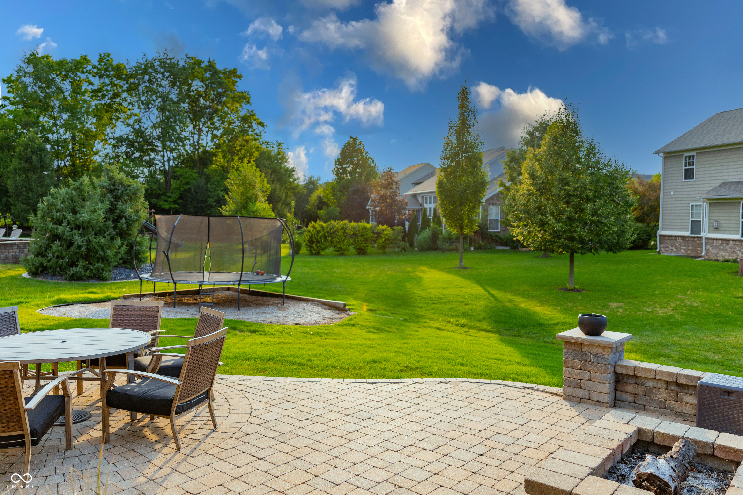 14942 W Black Wolf Run Drive