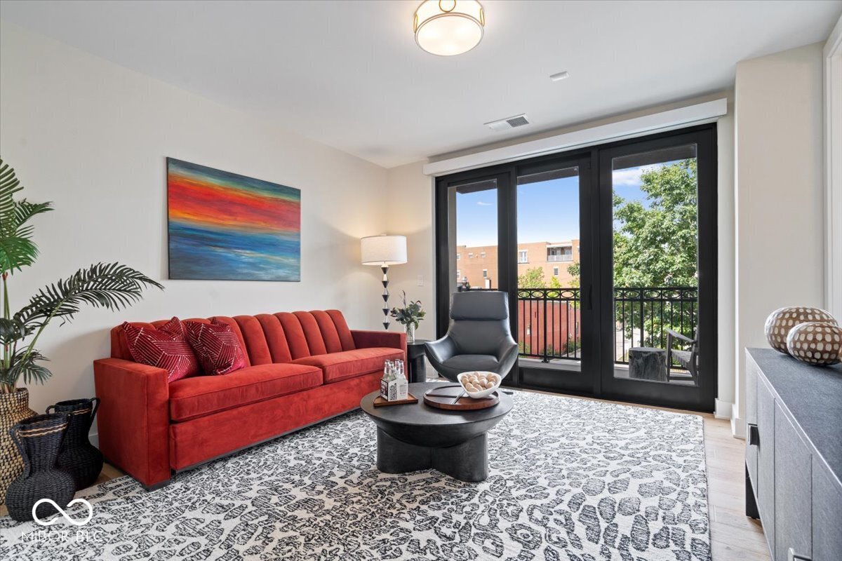 41 N Rangeline Road