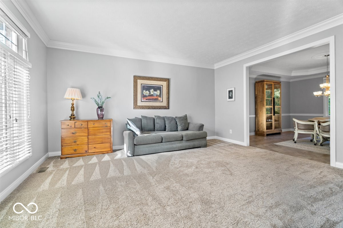 4873 Austin Trace