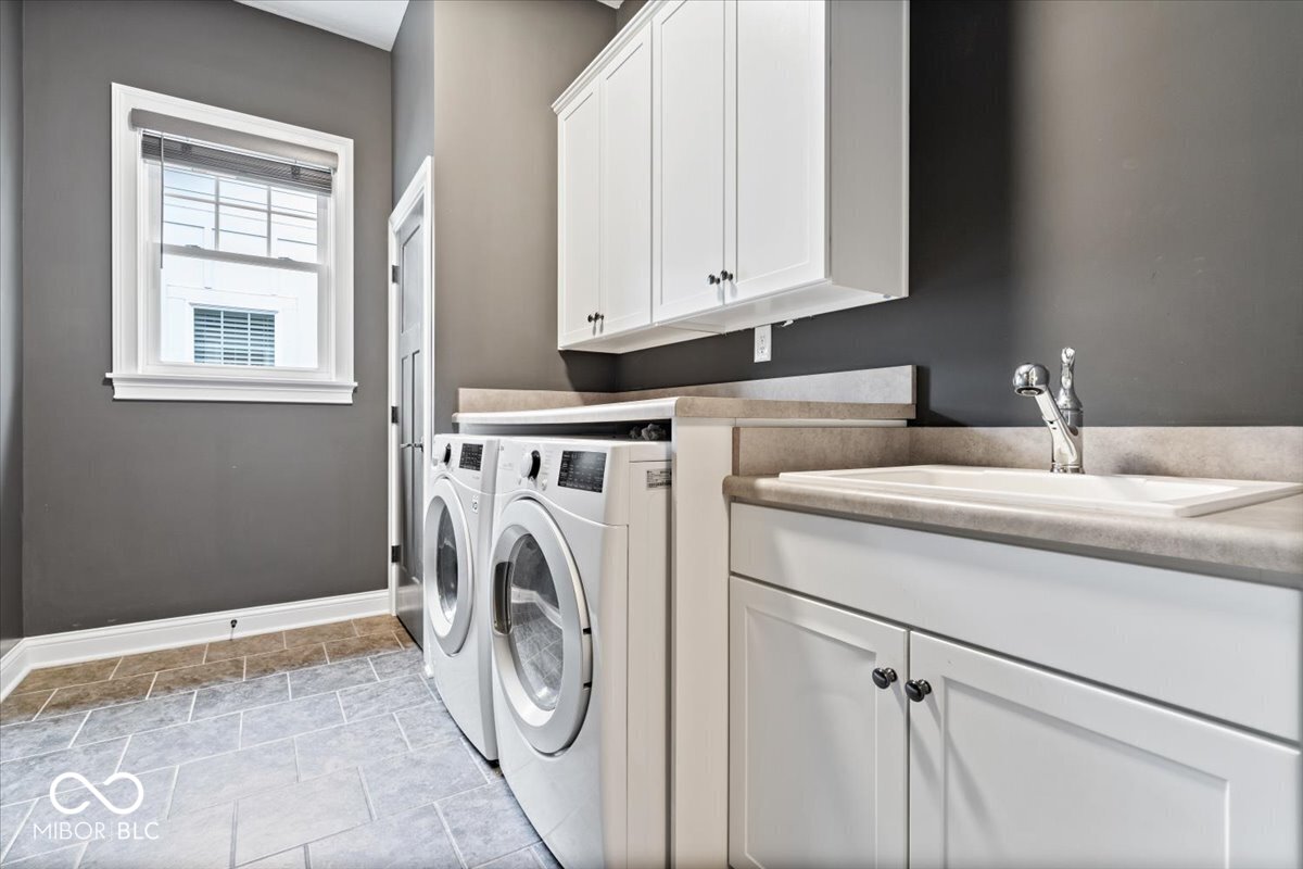 9858 Morningstar Lane