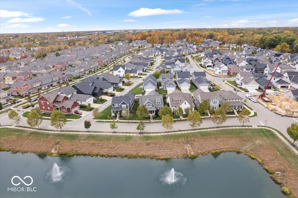 9858 Morningstar Lane