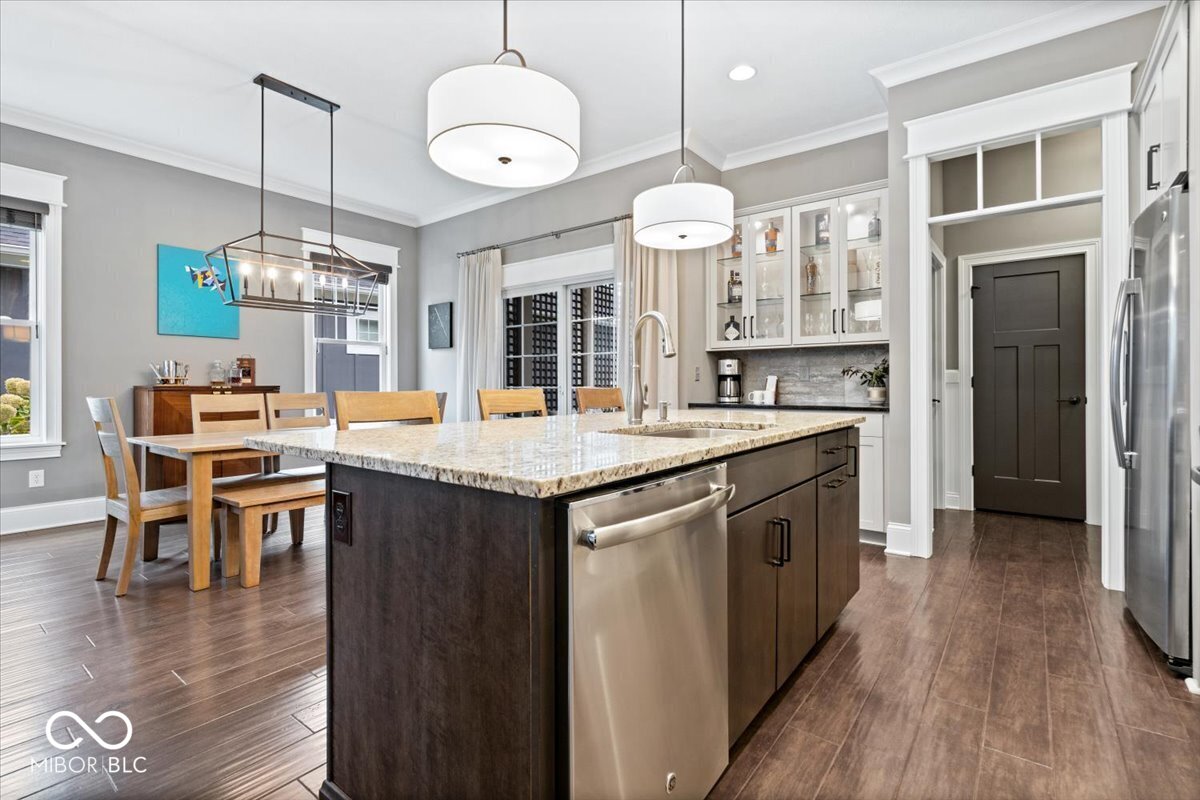 9858 Morningstar Lane