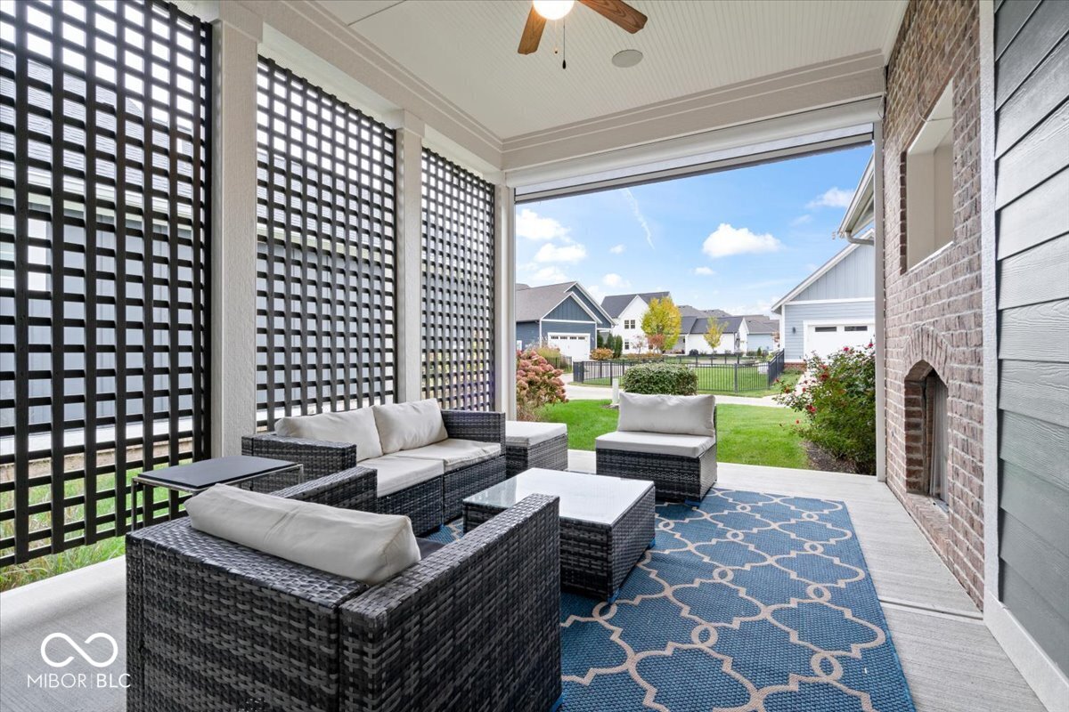 9858 Morningstar Lane