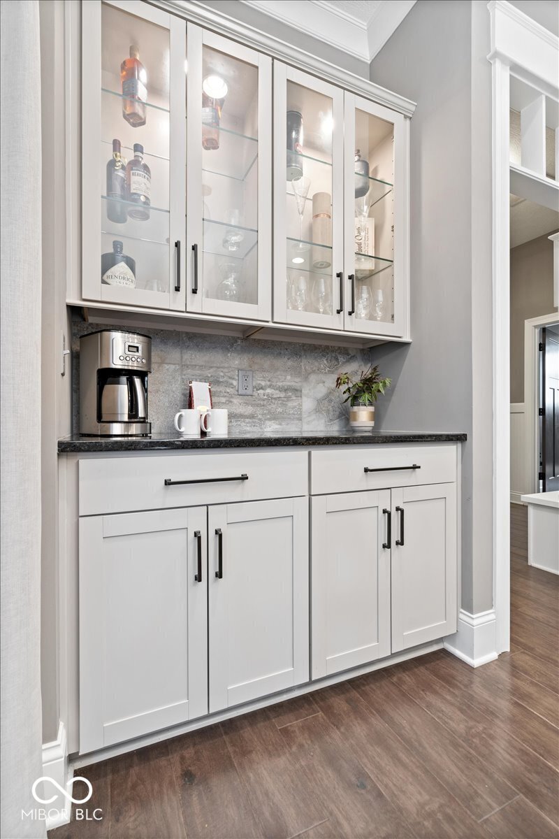 9858 Morningstar Lane