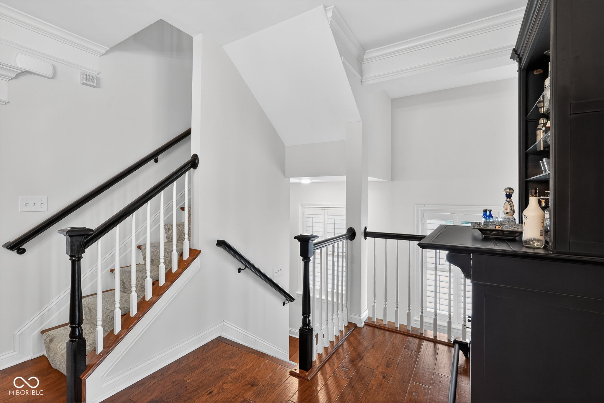 692 Greenford Trail N