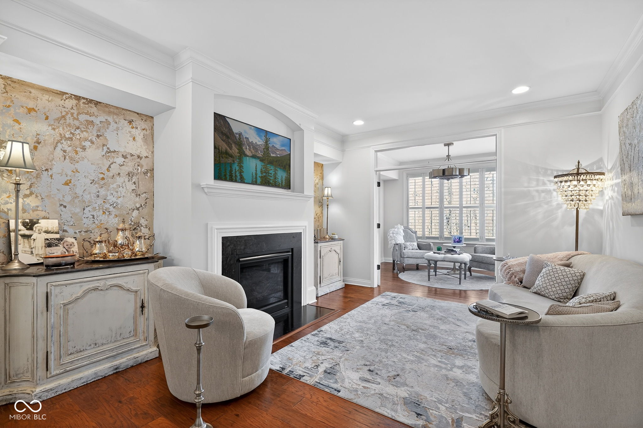 692 Greenford Trail N