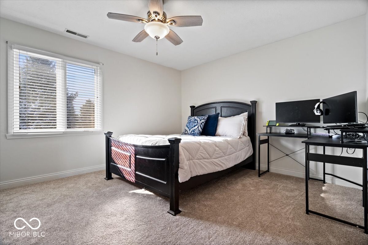 3255 Smokey Ridge Way