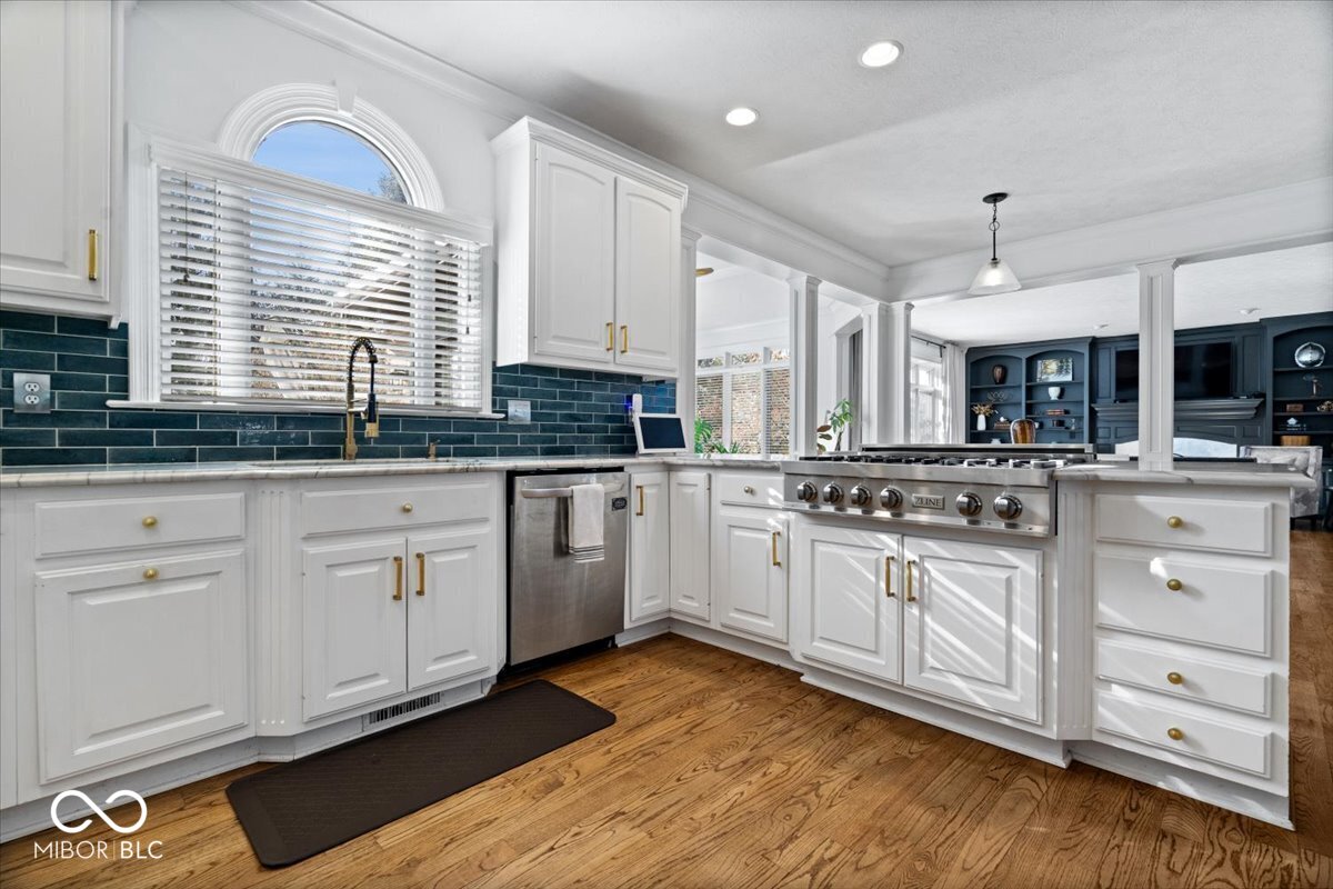 3255 Smokey Ridge Way