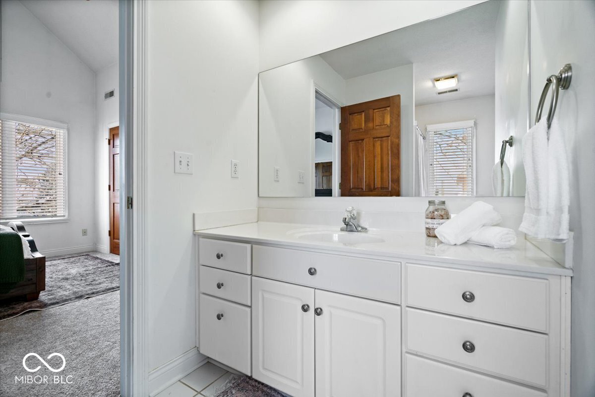 3255 Smokey Ridge Way