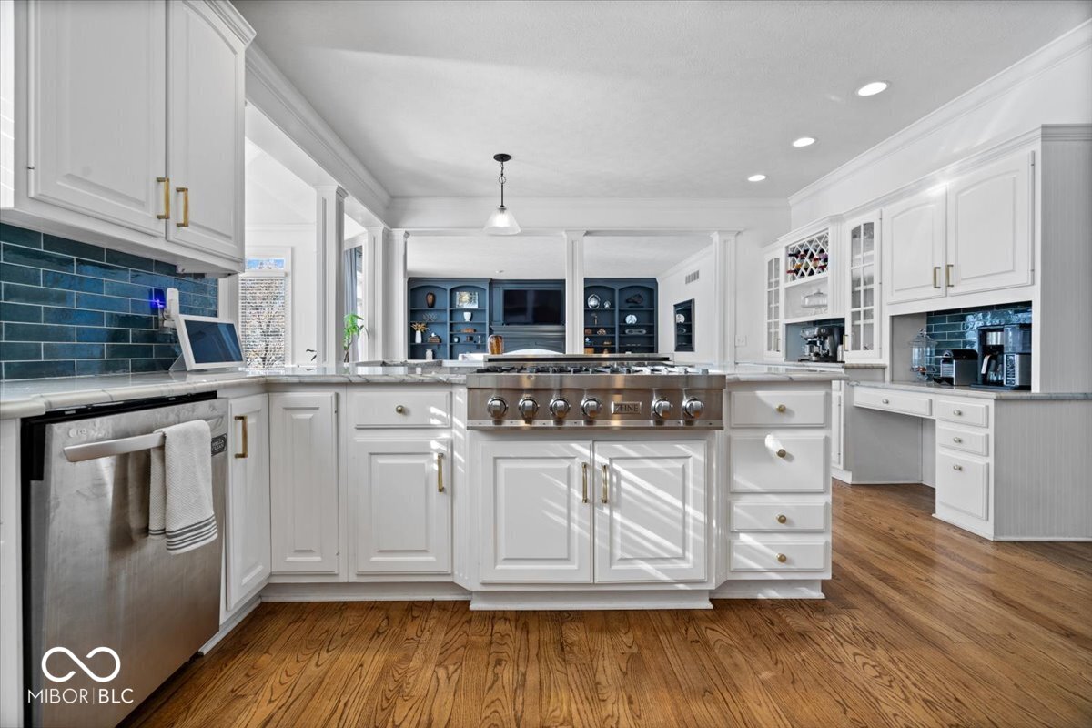 3255 Smokey Ridge Way