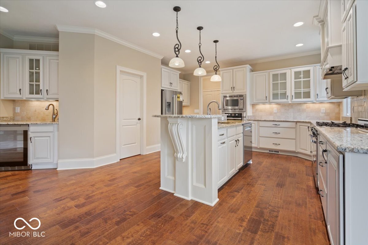 3291 Homestretch Drive