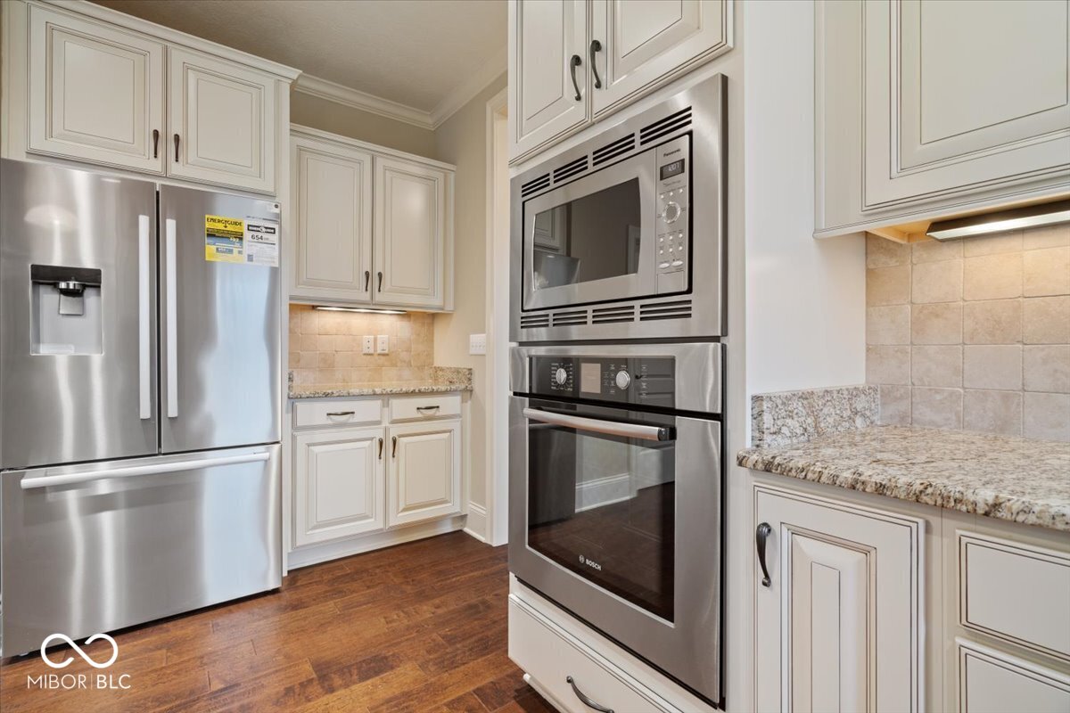 3291 Homestretch Drive