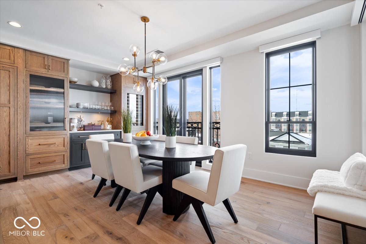 41 N Rangeline Road Unit: 306