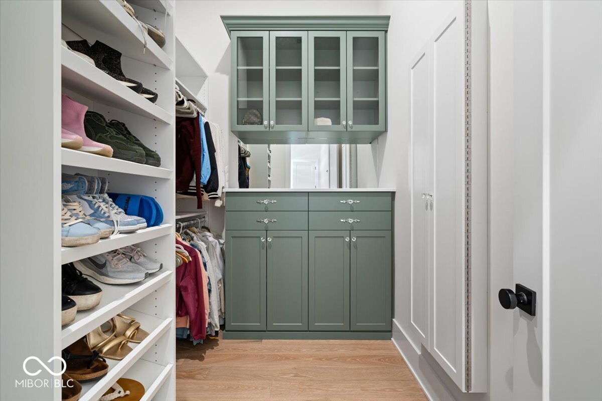 41 N Rangeline Road Unit: 306