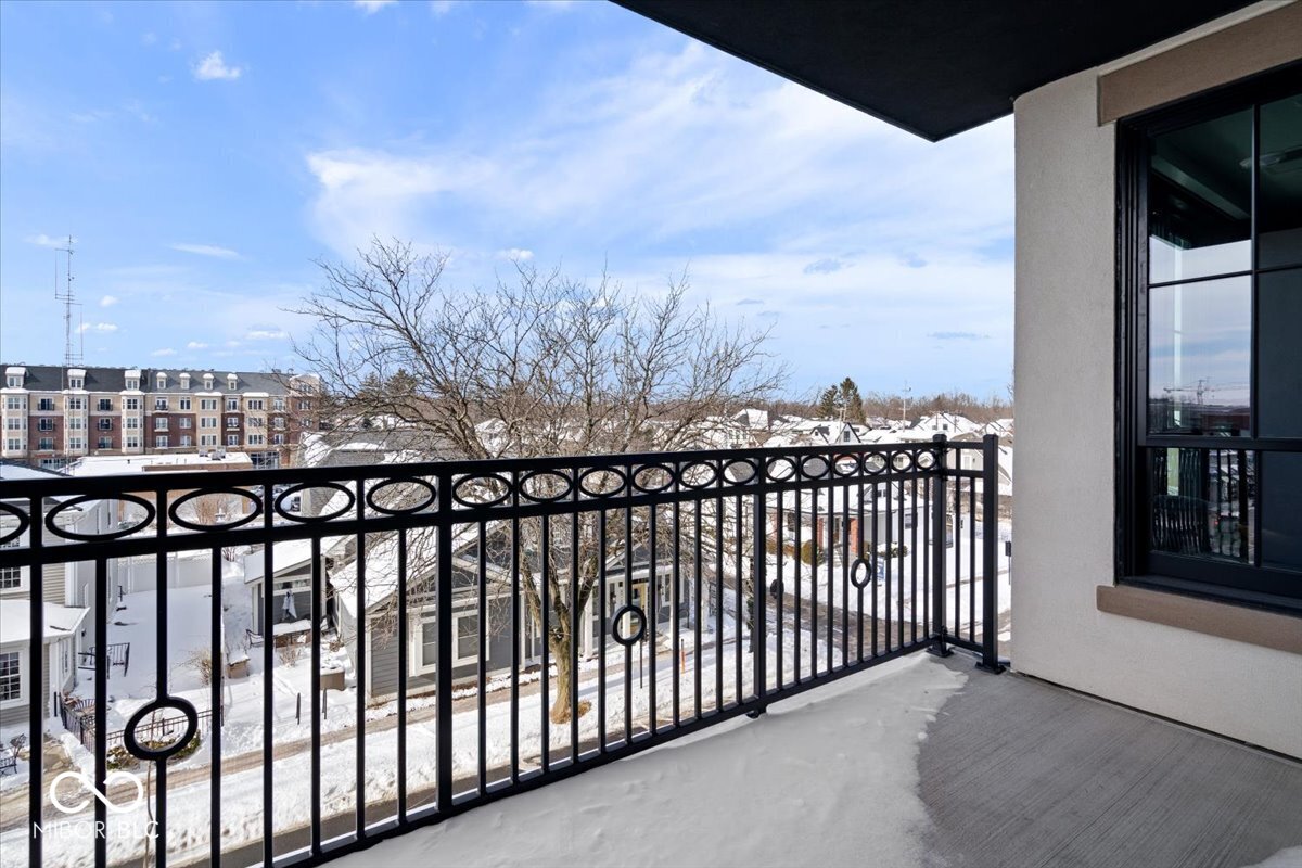 41 N Rangeline Road Unit: 306