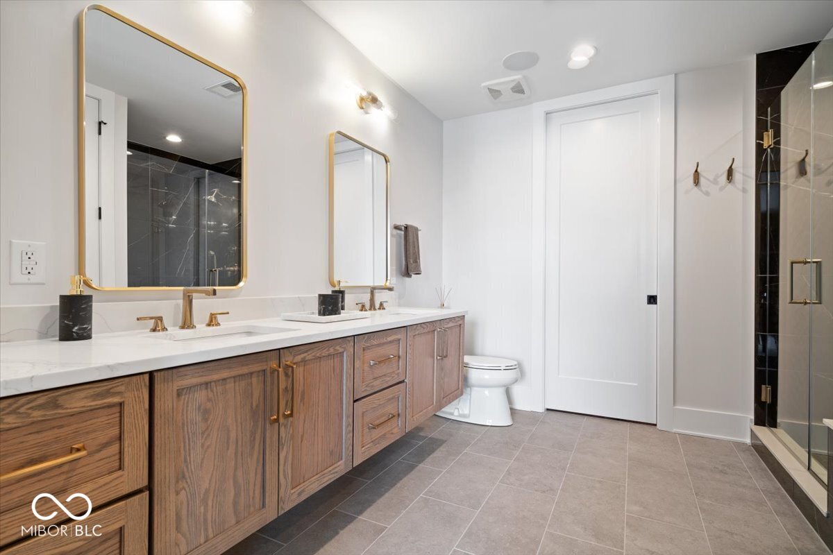 41 N Rangeline Road Unit: 306