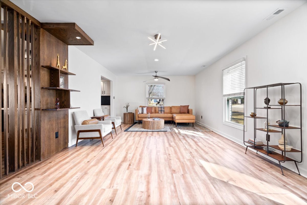 512 Lexington Boulevard