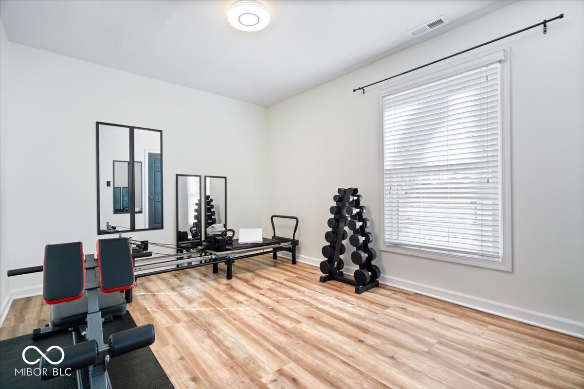 512 Lexington Boulevard