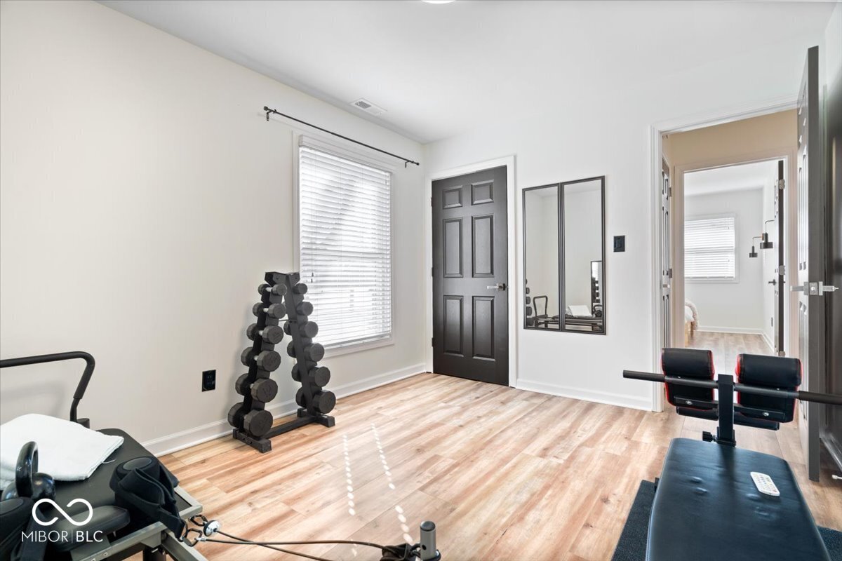 512 Lexington Boulevard