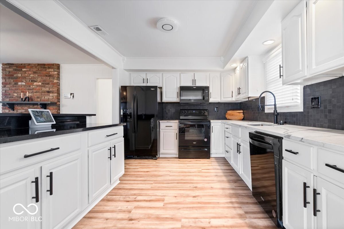 512 Lexington Boulevard