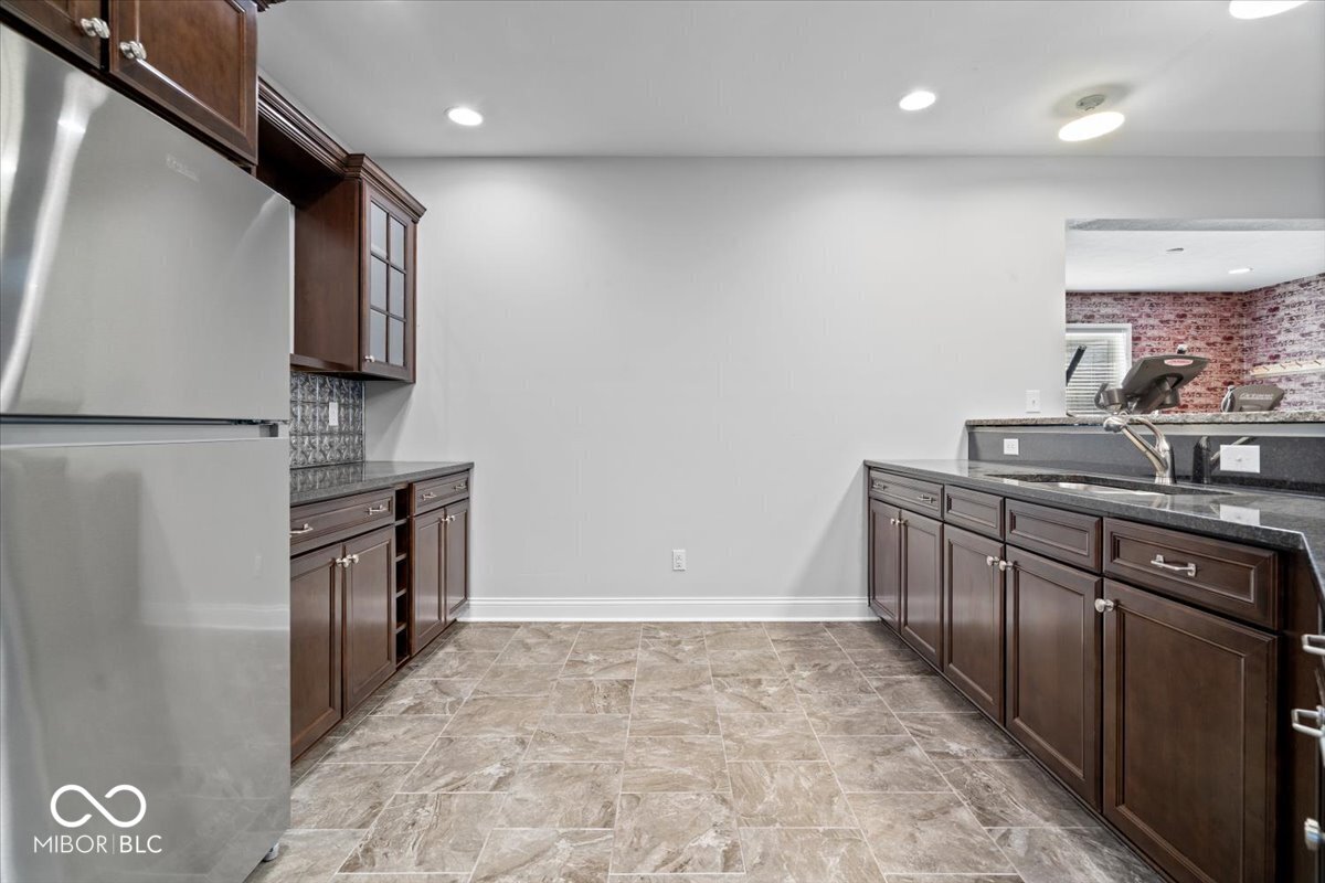 16540 Shore Oaks Court