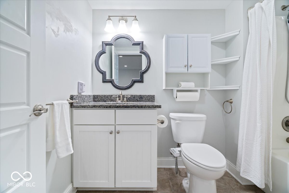 16540 Shore Oaks Court