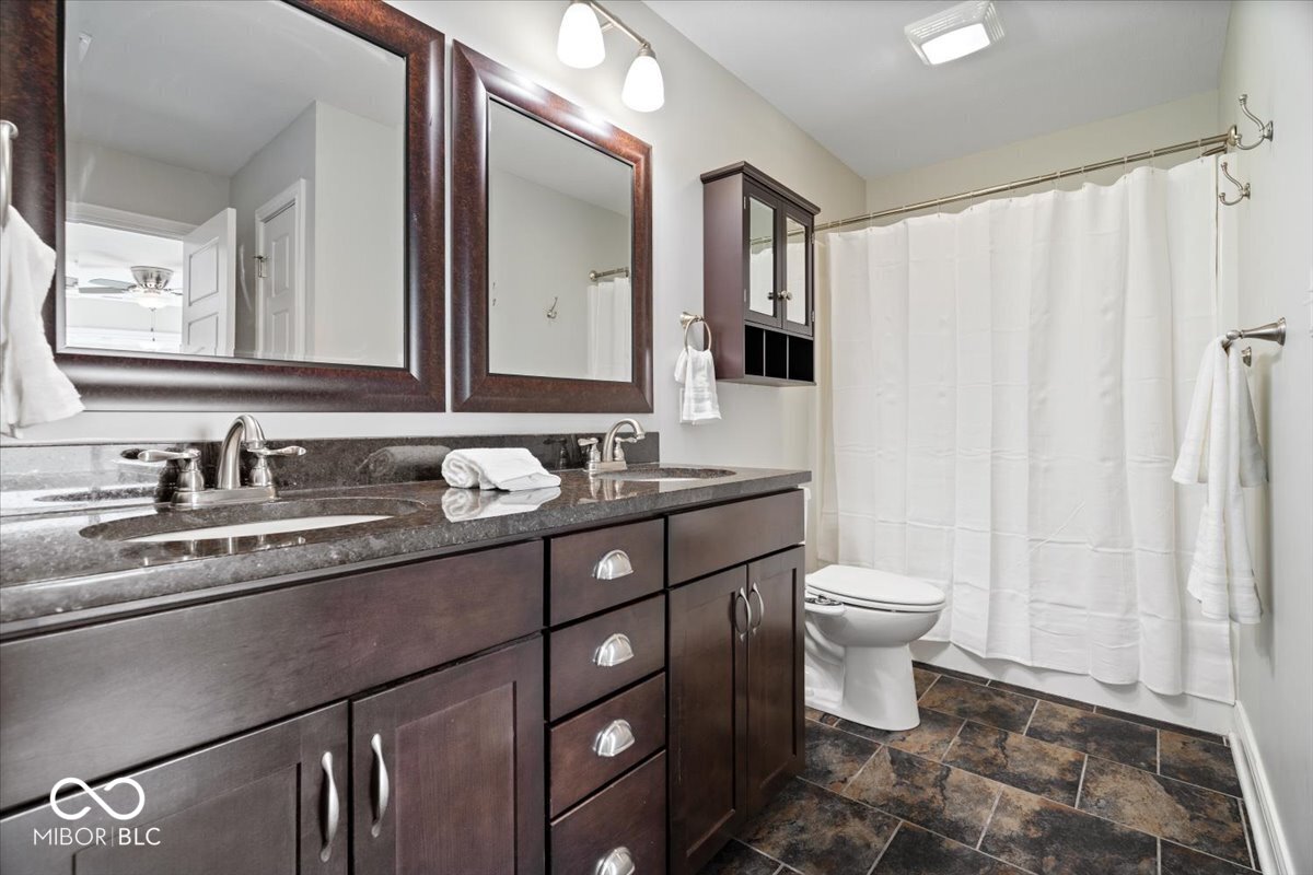 16540 Shore Oaks Court