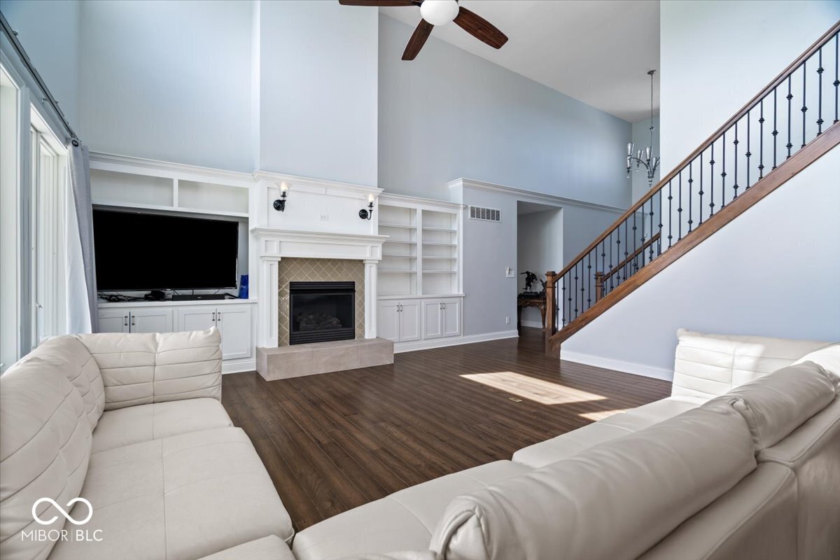 16540 Shore Oaks Court