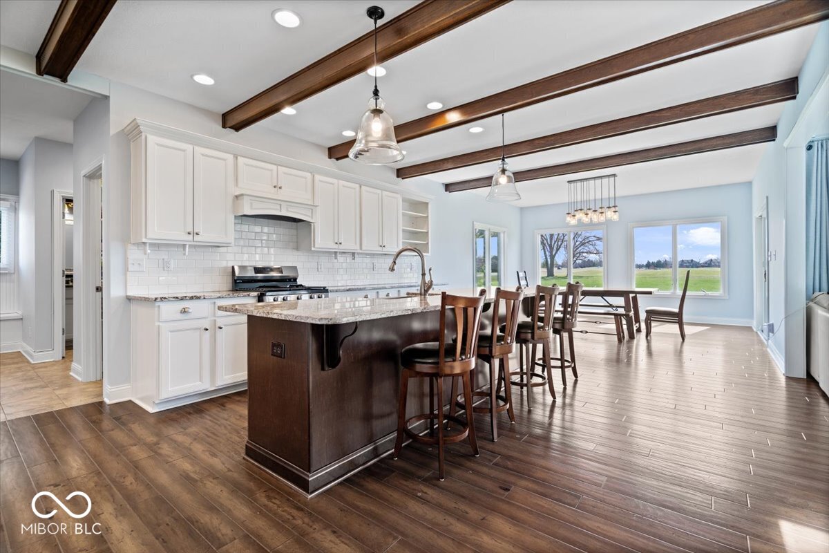 16540 Shore Oaks Court