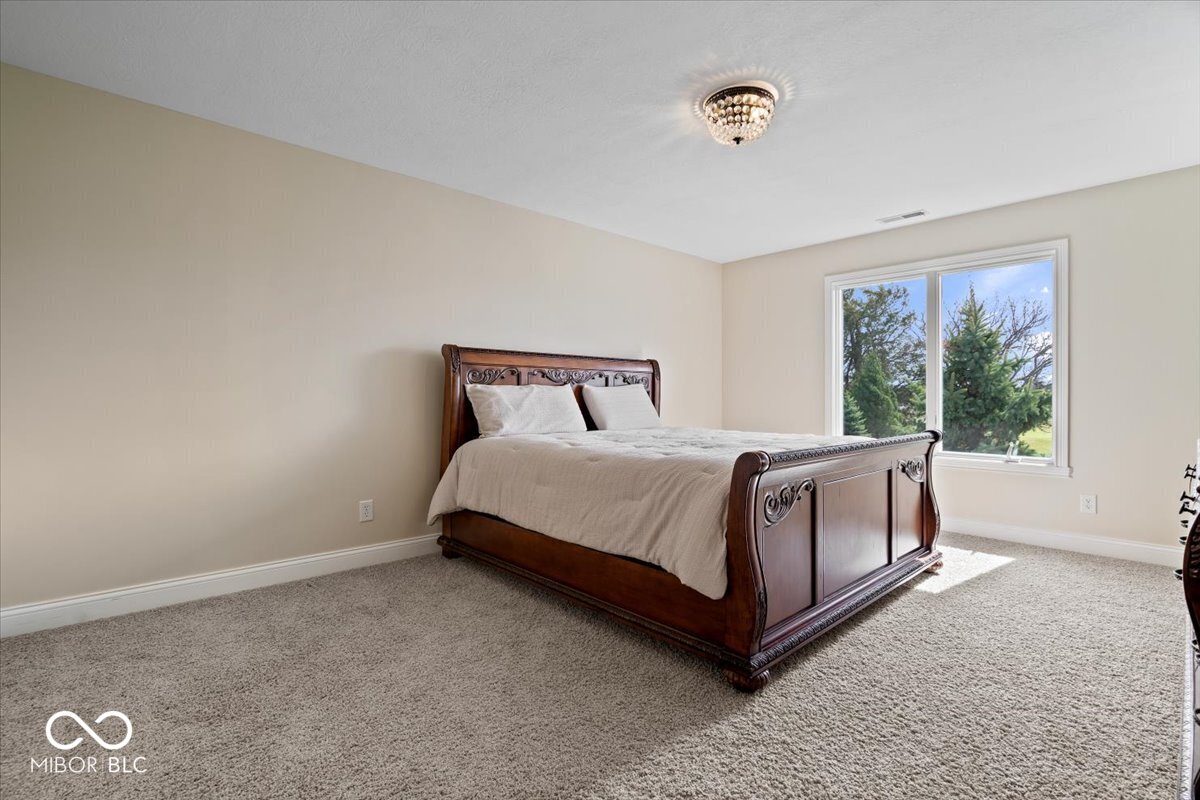 16540 Shore Oaks Court