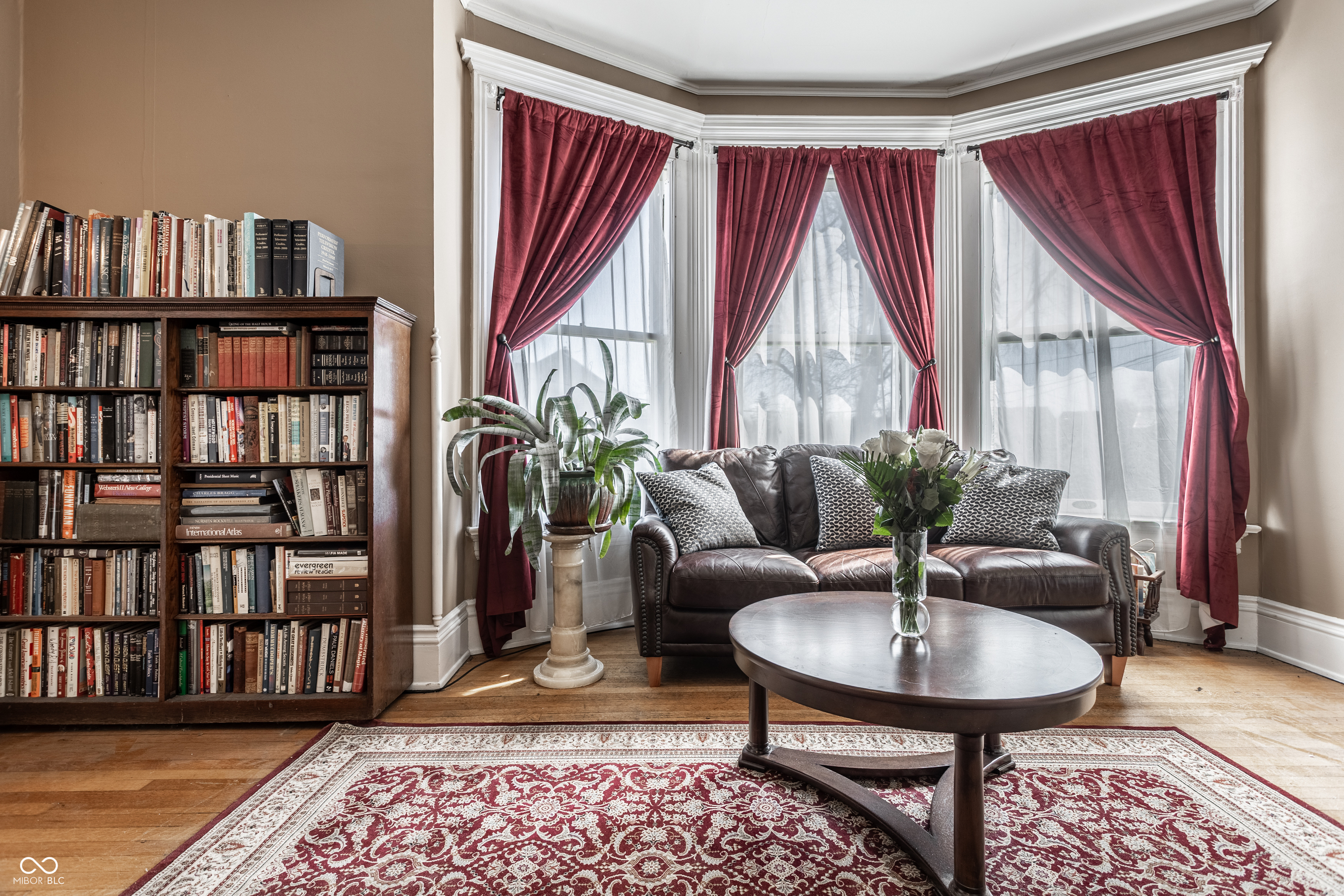 825 E Washington Street