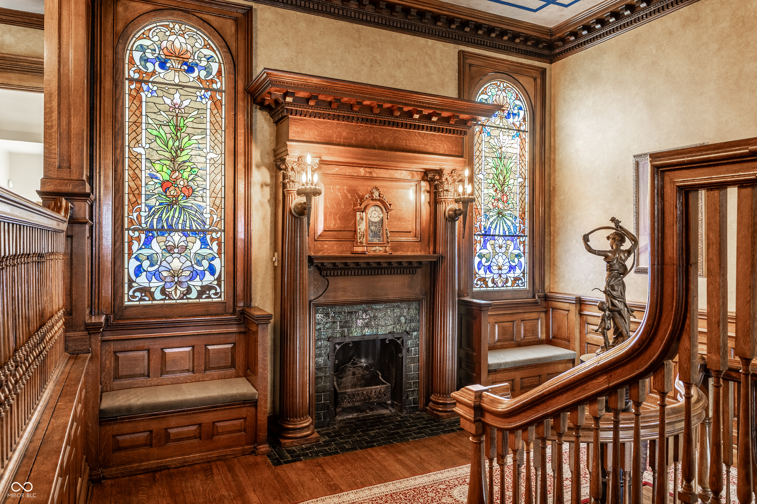 825 E Washington Street