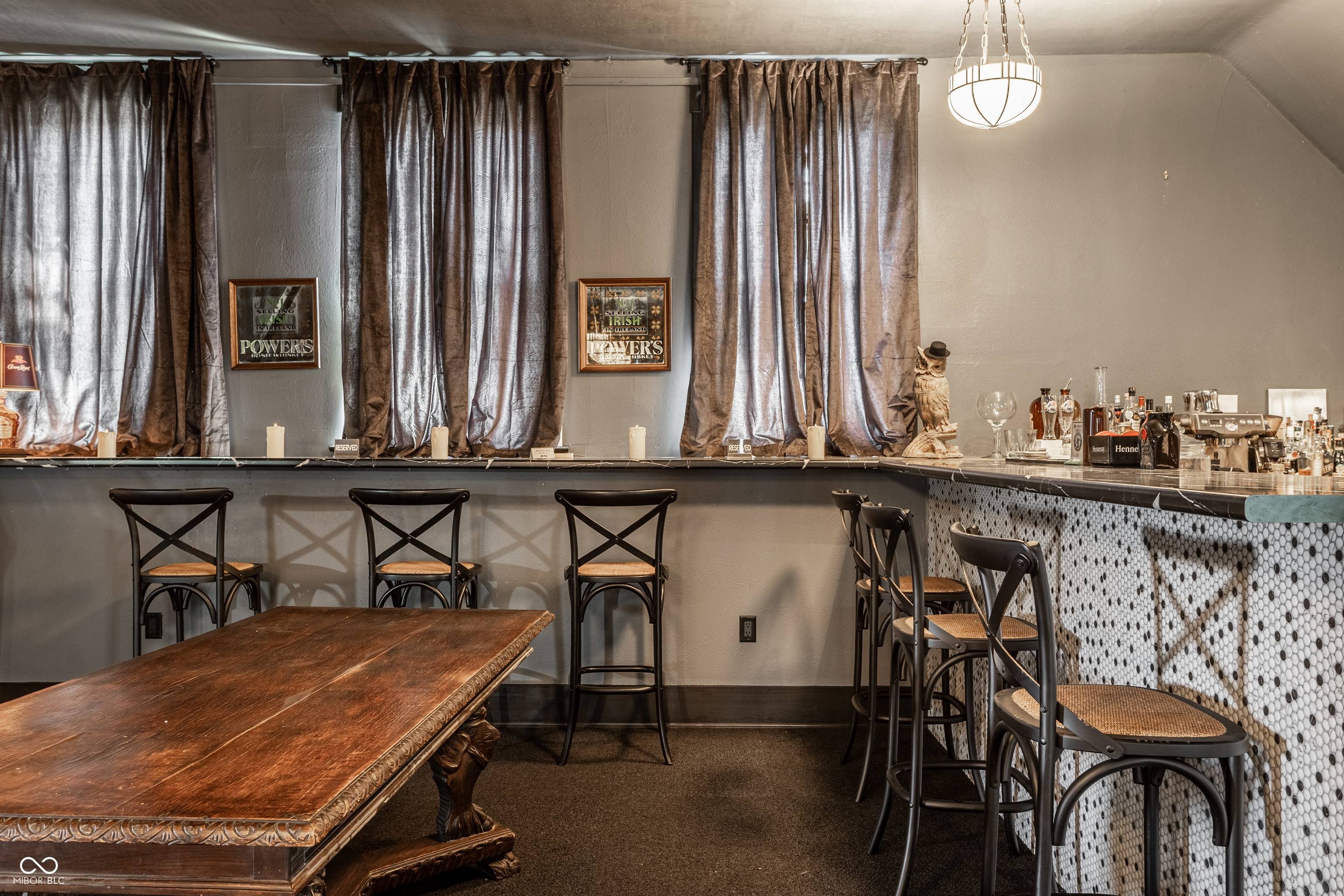 825 E Washington Street