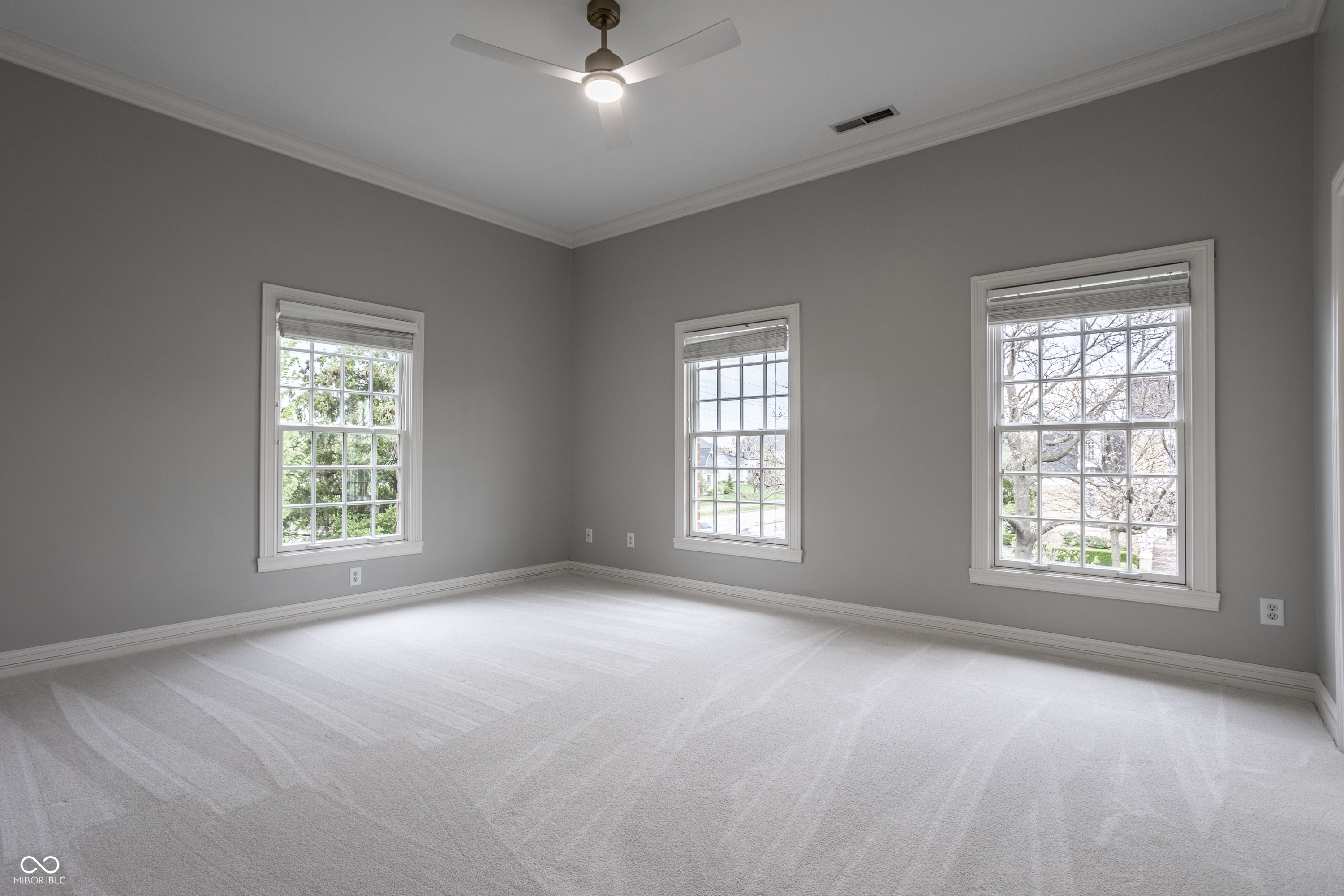 13096 Broad Street