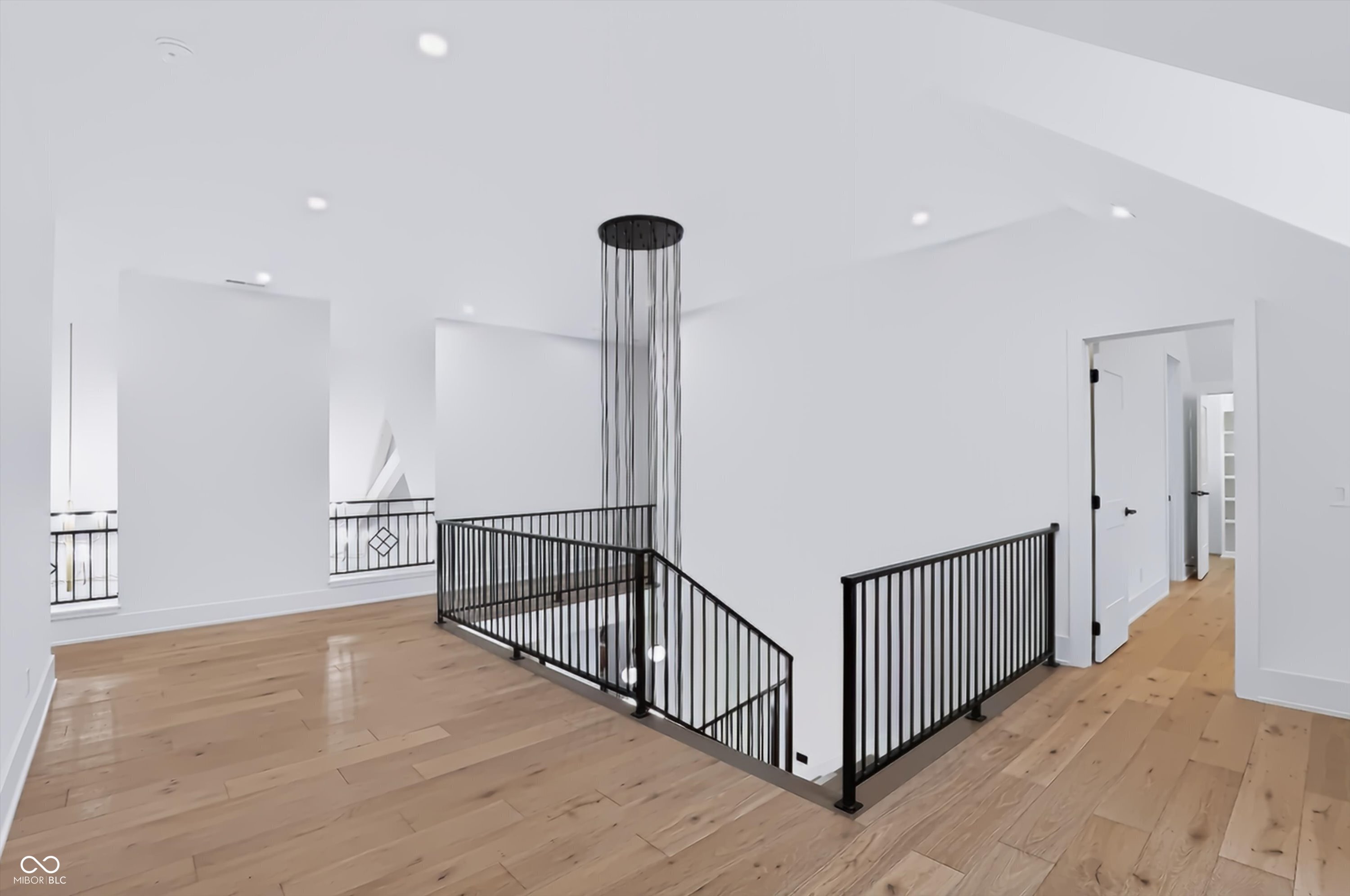 1589 Chatham Ridge Court